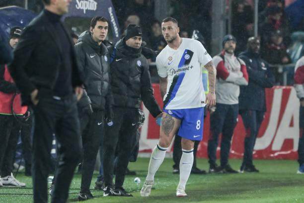 13连胜18分领跑！116岁生日宴，国米尽显赢家气质