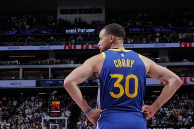 获1年6260万续约资格 库里真会签字长留颓迷勇士？