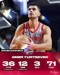 太太惨了！勇士紧急签32+12中锋！1天连伤3人！库里被迫带伤临时上阵！