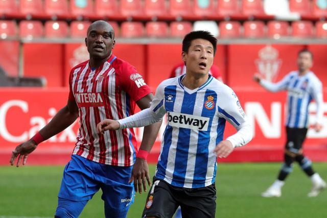 开云移动-西班牙人进攻“活了”！但武磊的最佳定位究竟是何？